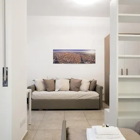 דירה Flats4rent Orazio ורונה
