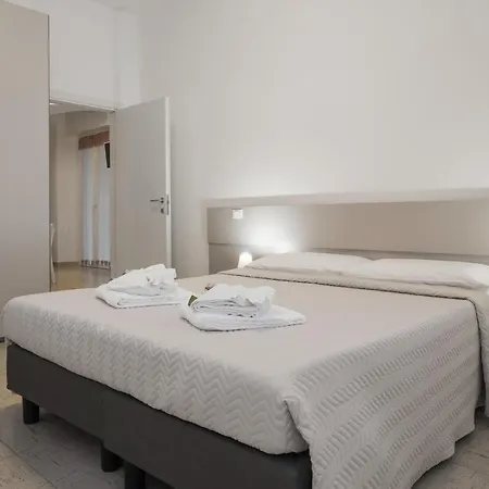 Flats4rent Orazio ורונה